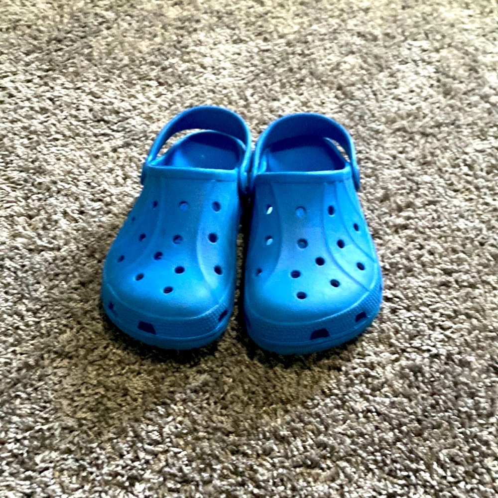 Blue crocs
